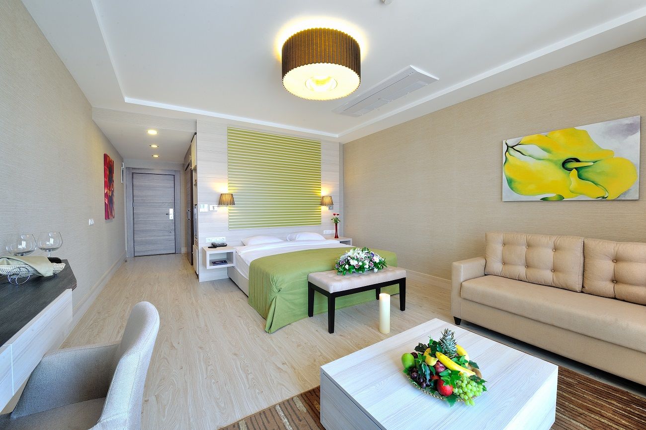 JUNIOR_SUITE_1
